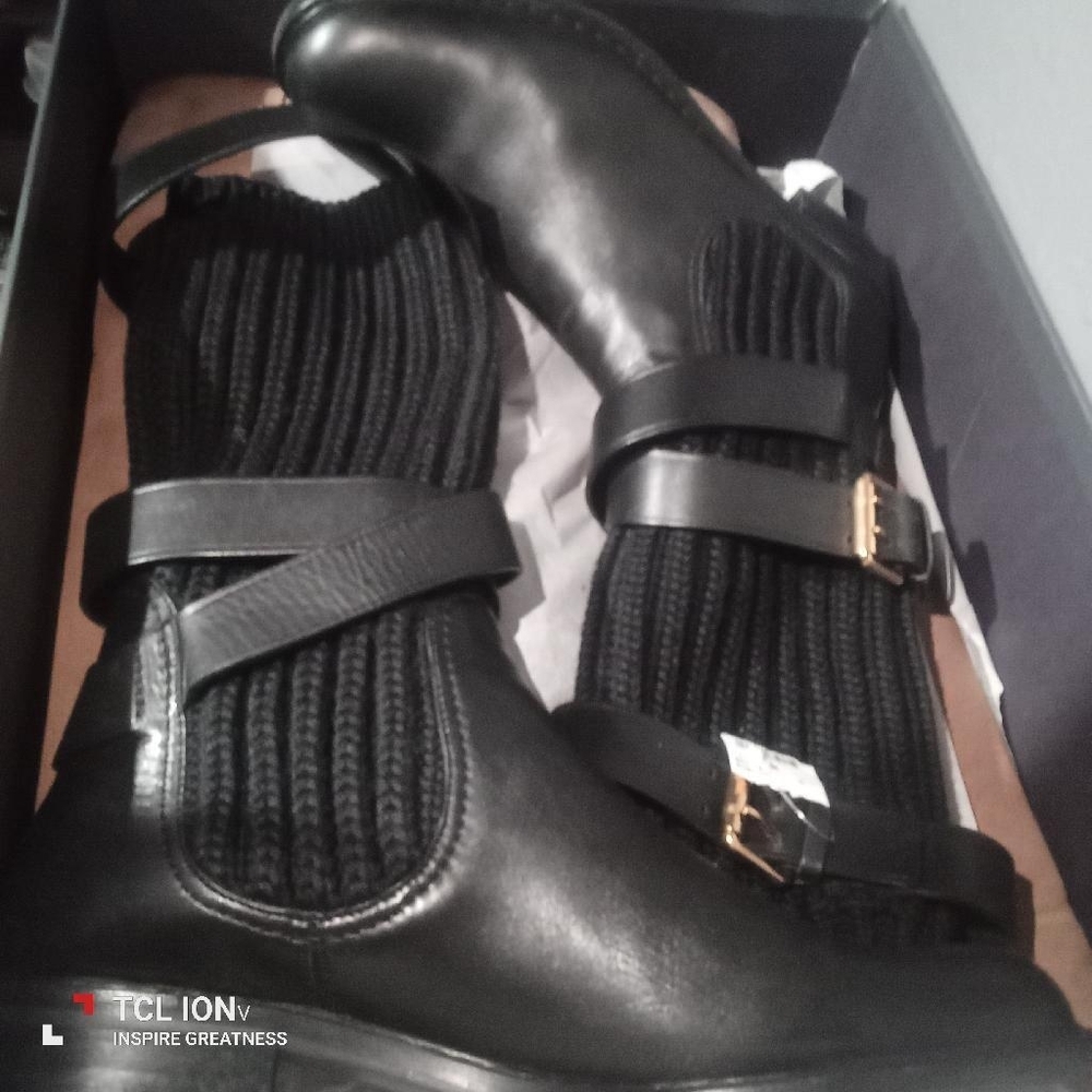 Gucci Black Leather And Knit Pull On Women's Riding/ Moto Boots. Sz 37.5 7.5US. - Picture 2 of 9